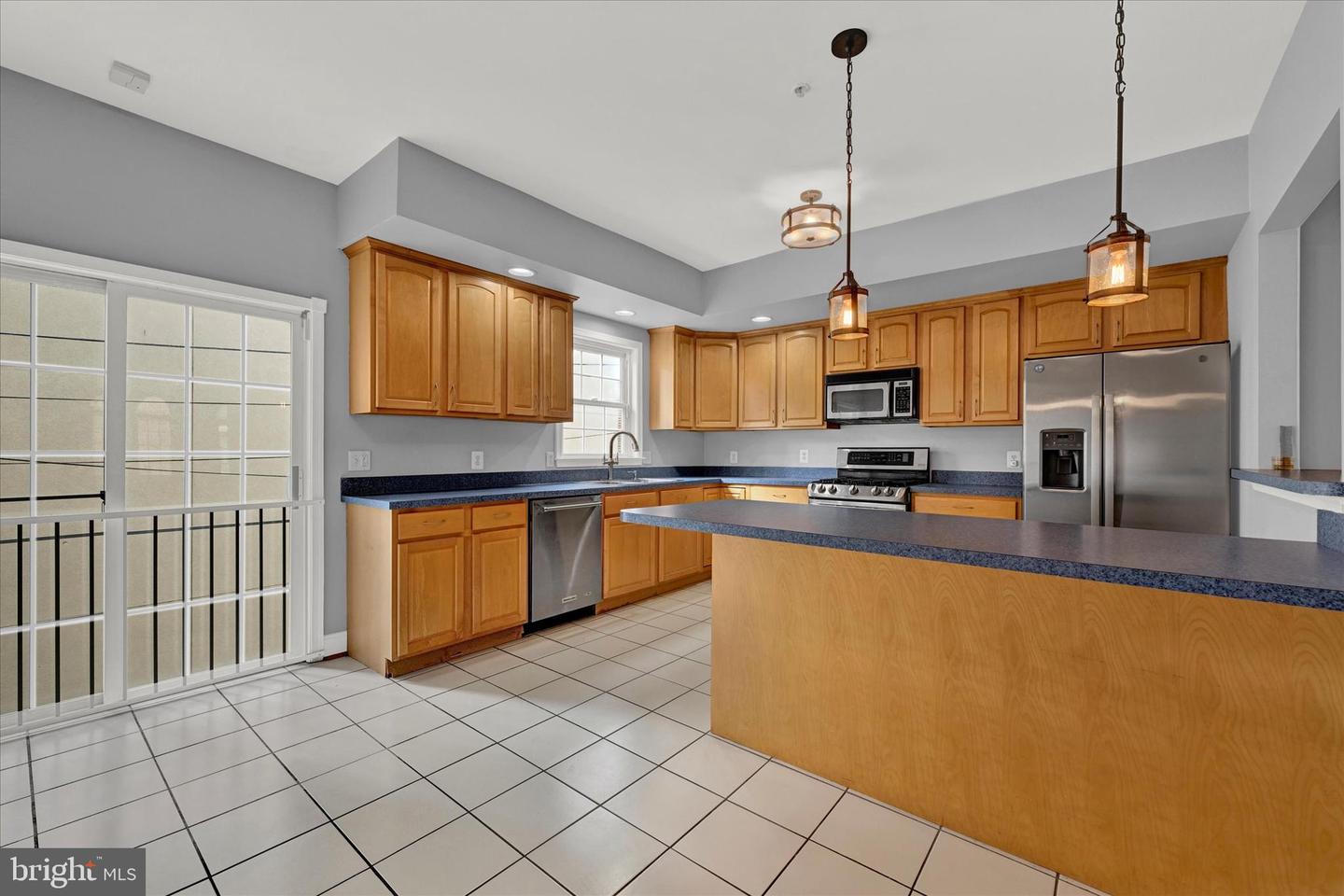 1707 E Lombard St Property Photo 19