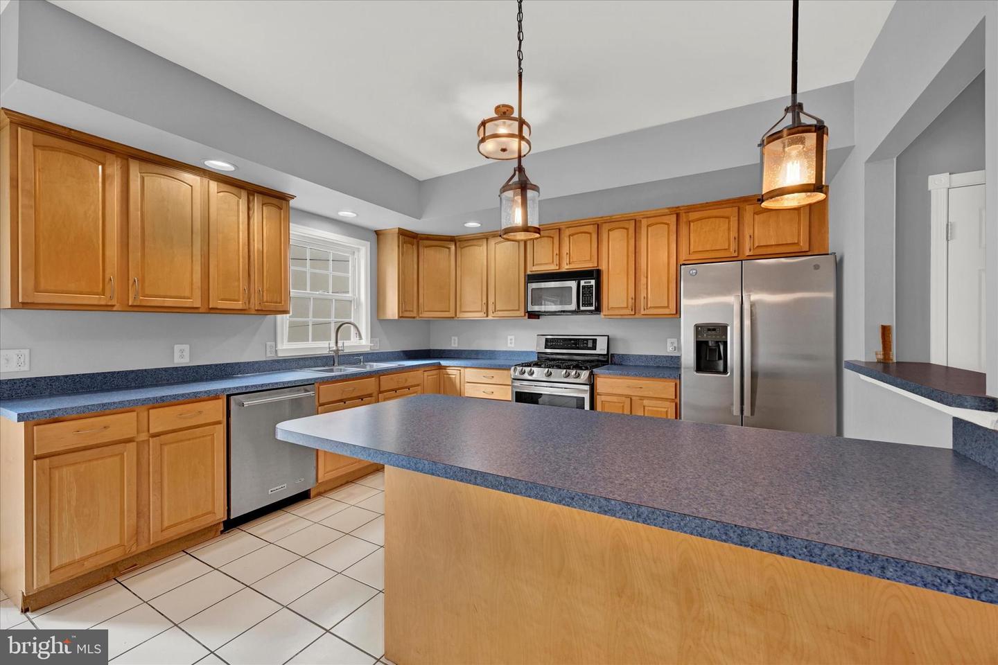 1707 E Lombard St Property Photo 20