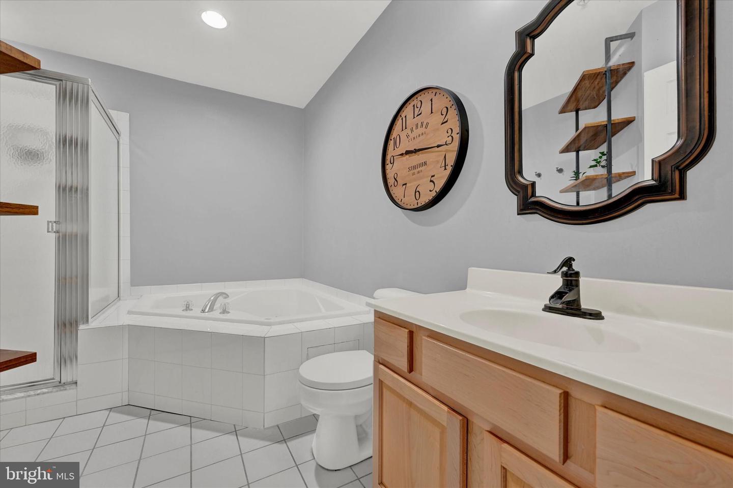 1707 E Lombard St Property Photo 26