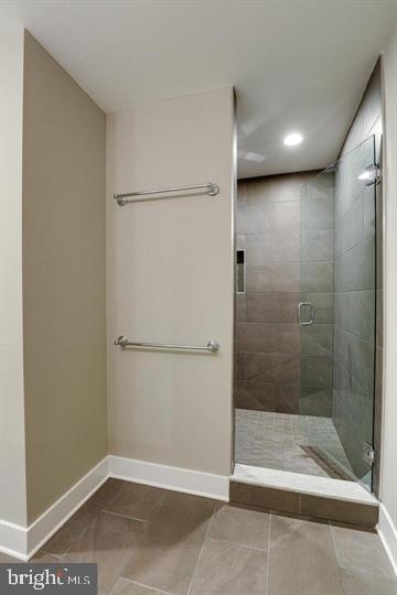 2820 Hudson St Property Photo 23