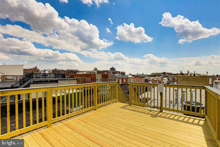 2820 Hudson St Property Photo 26