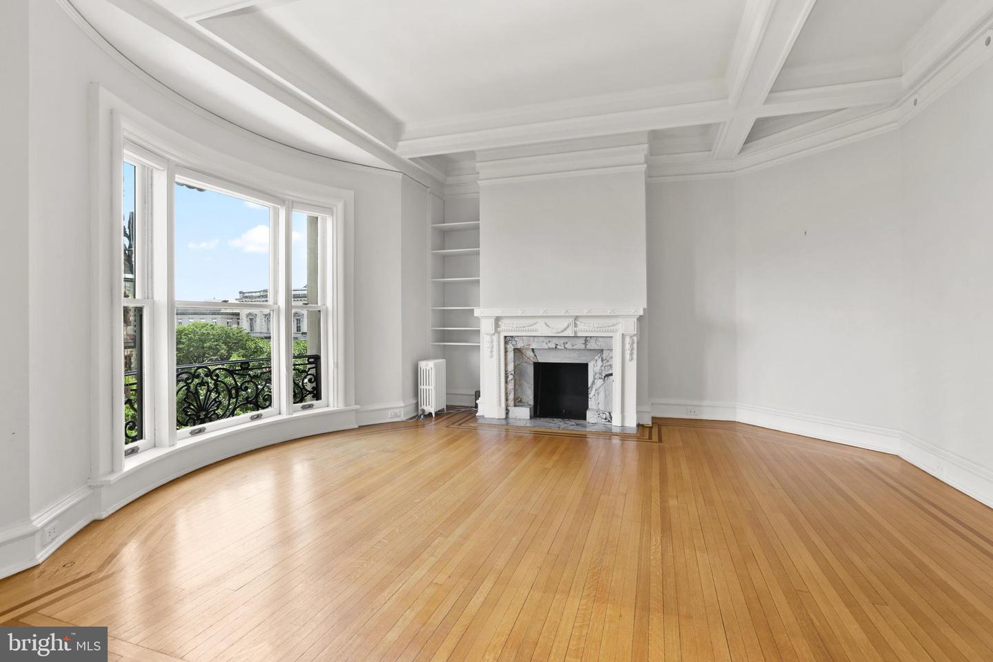 700 Washington Pl #4c Property Photo 9
