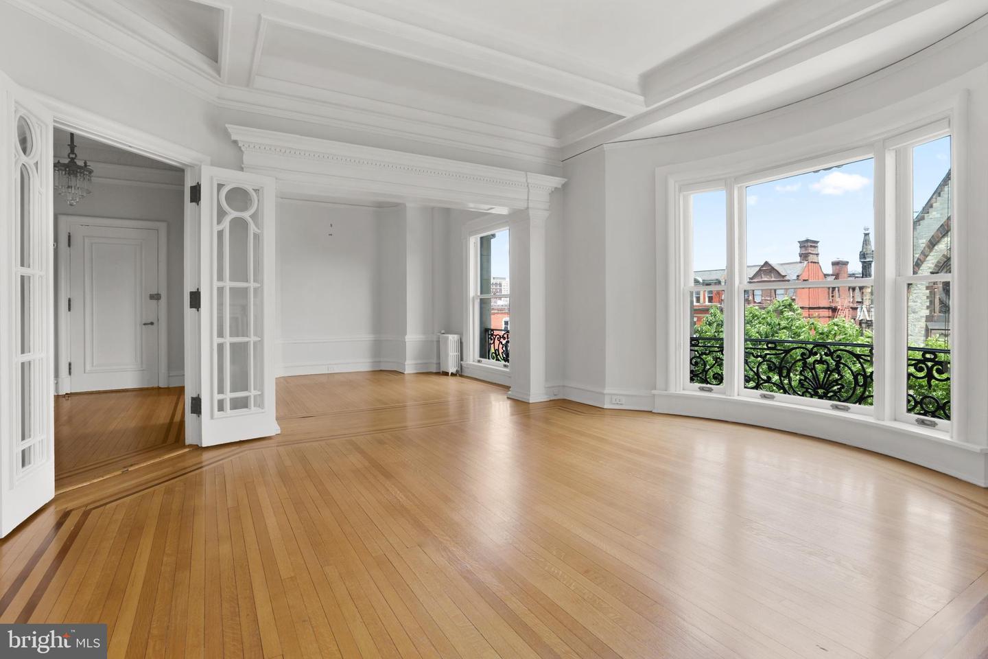 700 Washington Pl #4c Property Photo 10