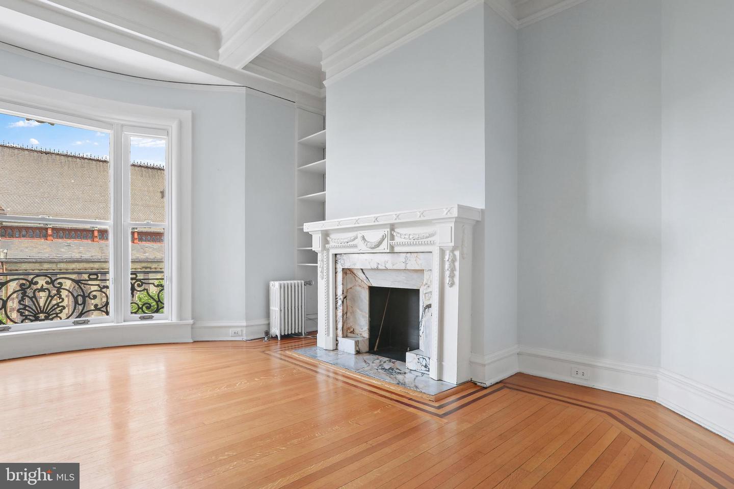 700 Washington Pl #4c Property Photo 13