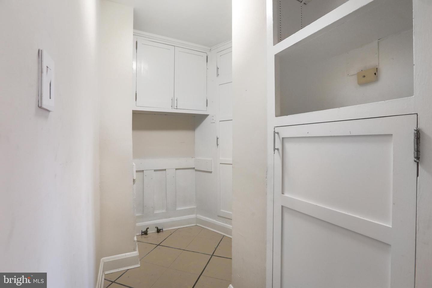 700 Washington Pl #4c Property Photo 24