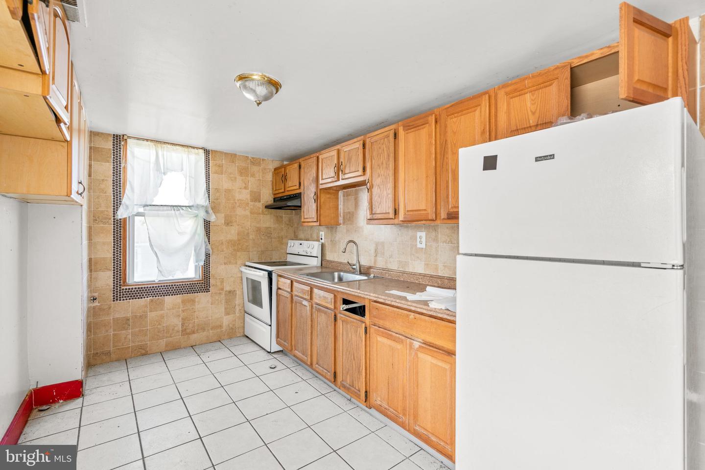 2800 Huntingdon Ave Property Photo 36