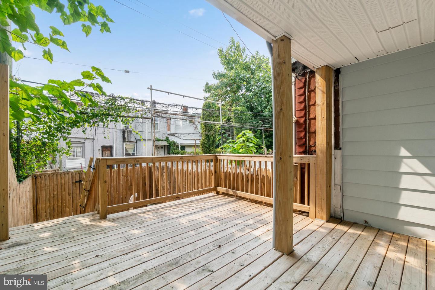 426 S Smallwood St Property Photo 13