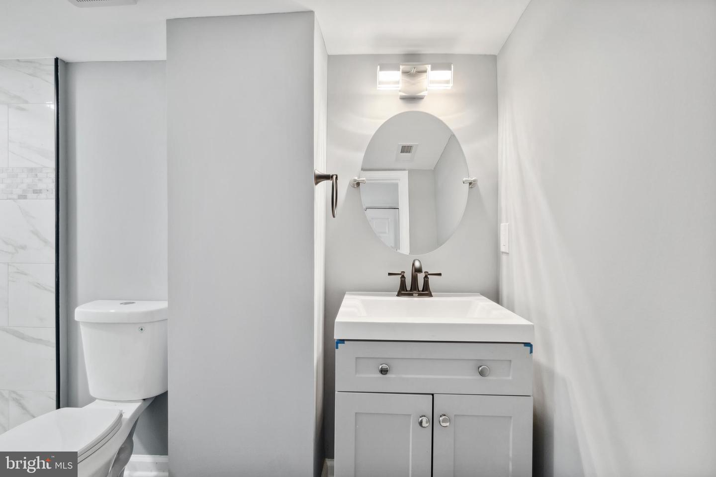 426 S Smallwood St Property Photo 14