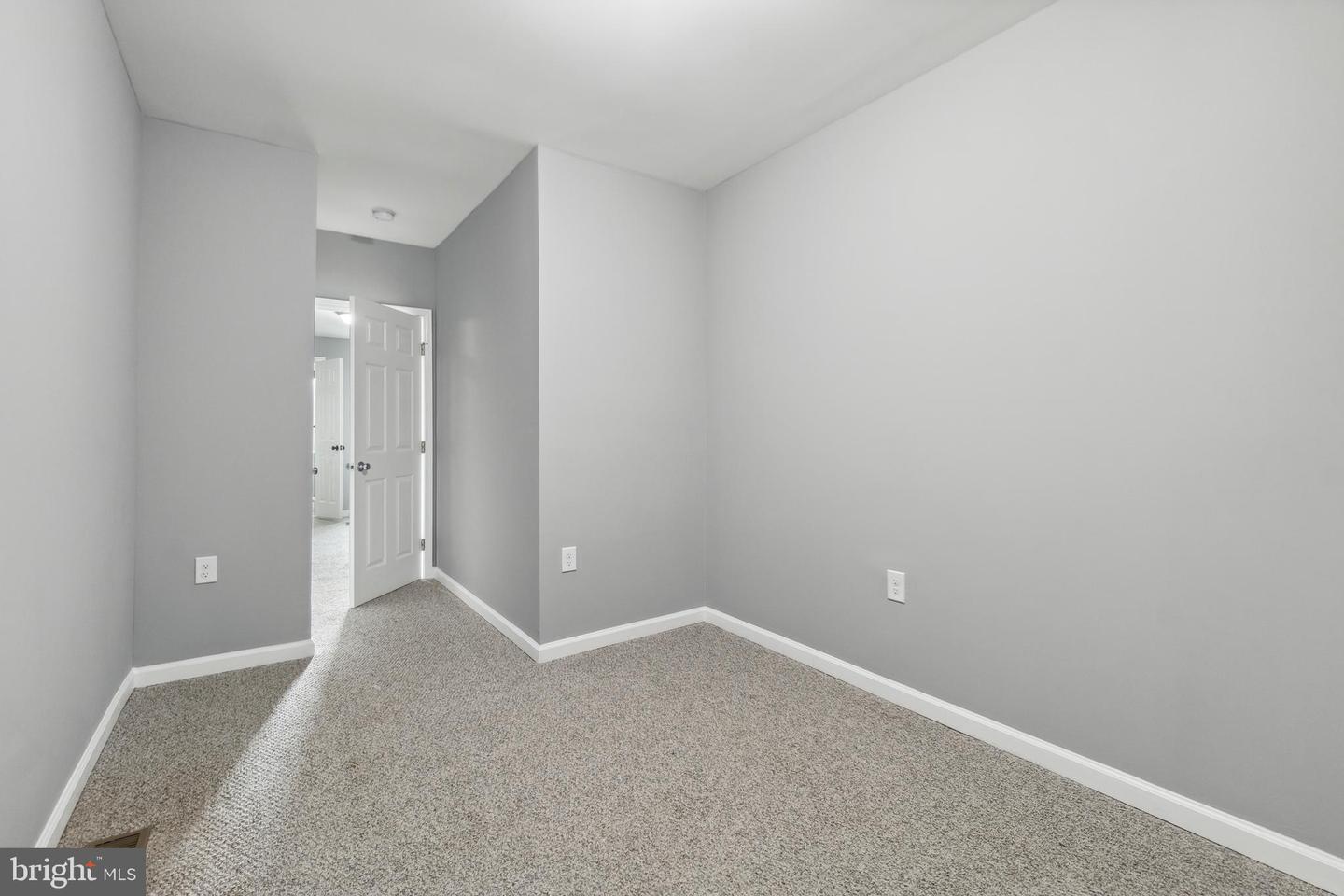 426 S Smallwood St Property Photo 17