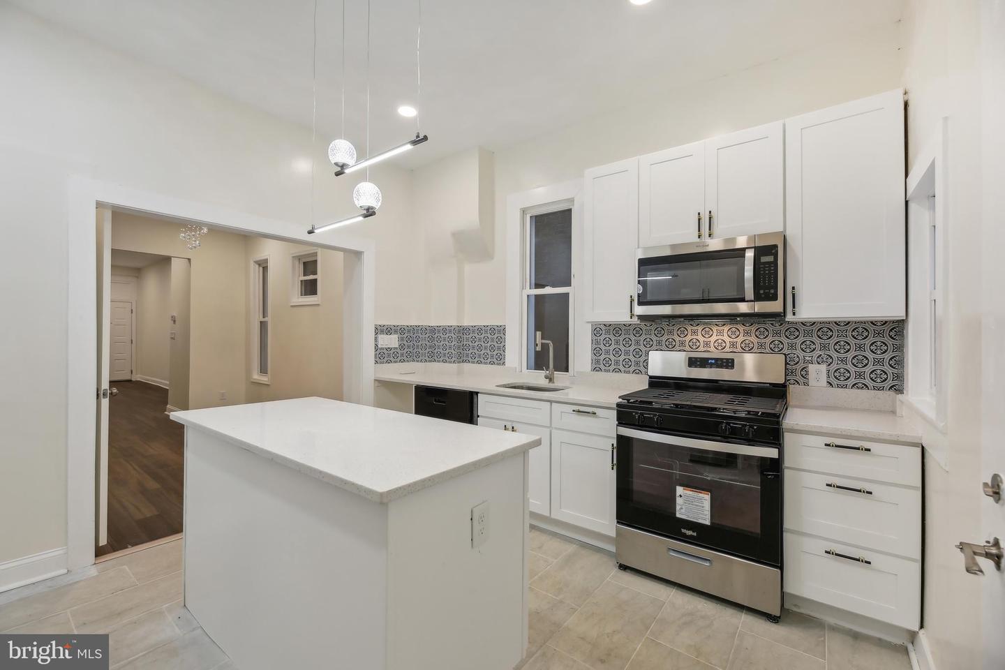 3041 Belmont Ave Property Photo 14