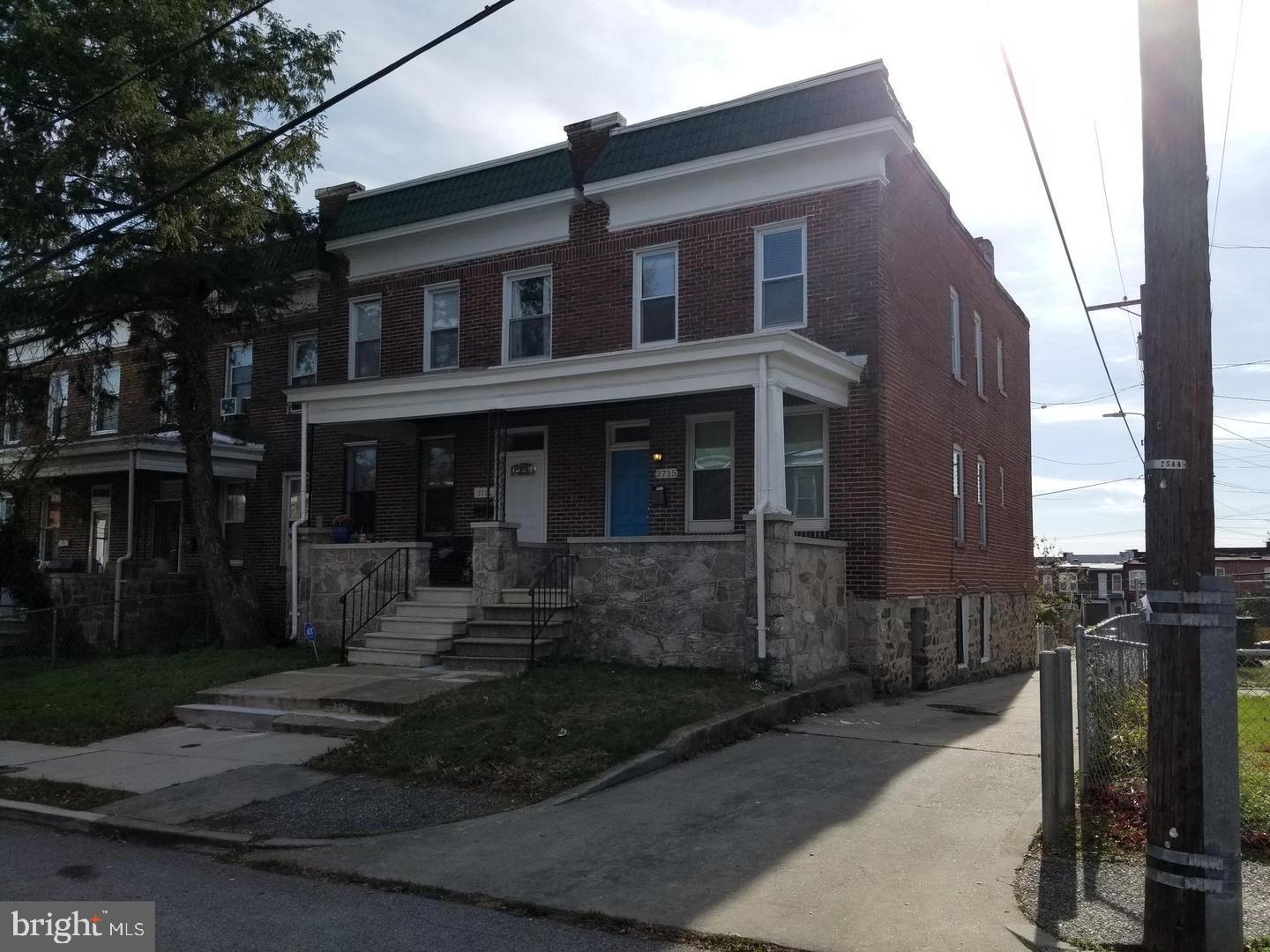 3715 Harlem Ave Property Photo 4