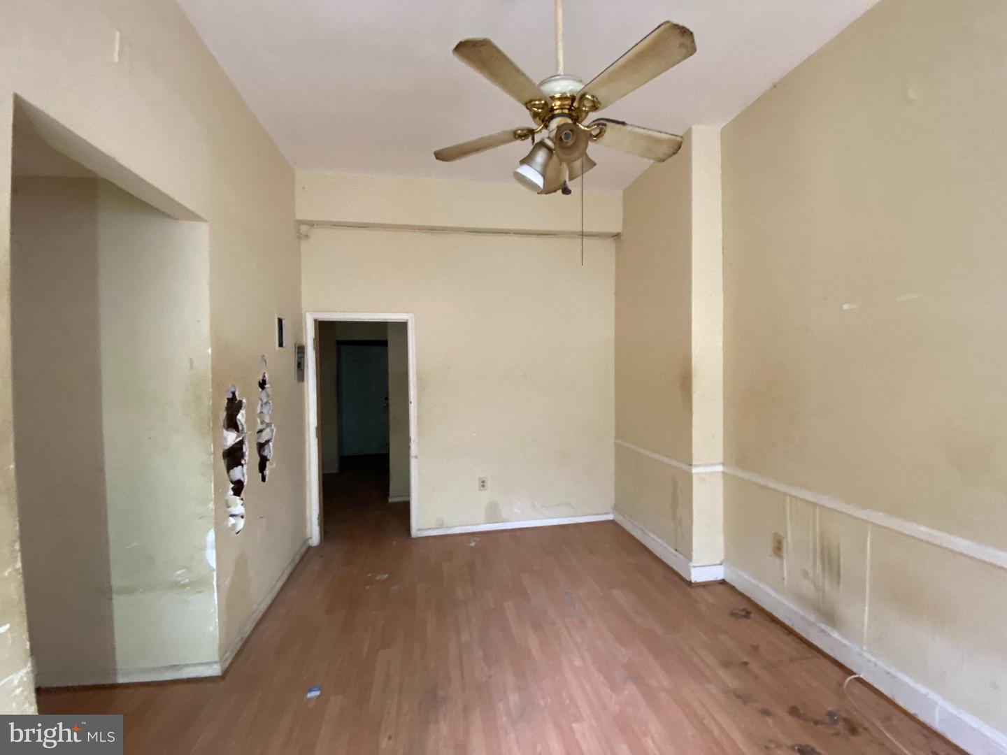 2110 N Charles St N Property Photo 10