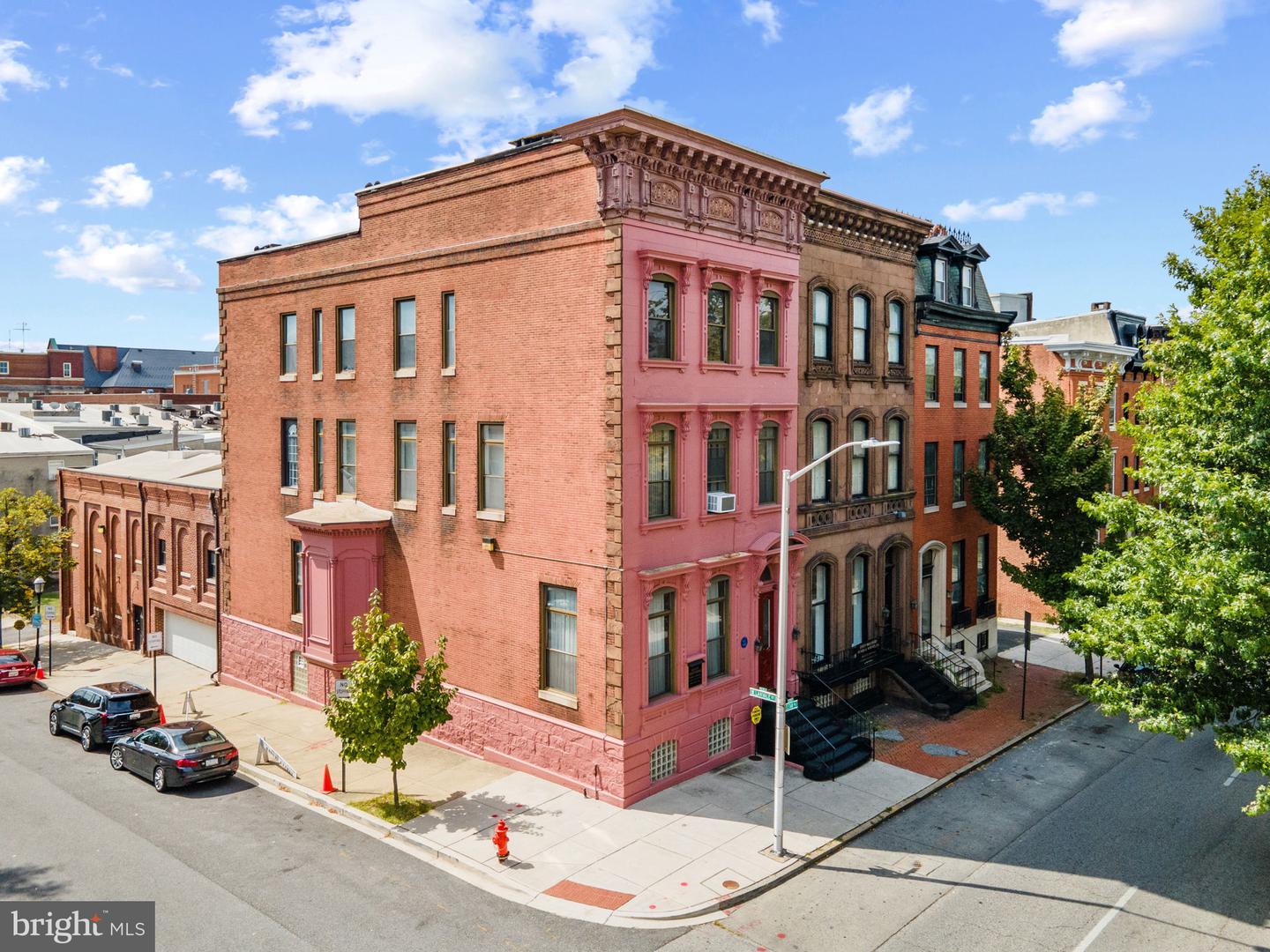 1300 & 1302 Eutaw Pl Property Photo 7