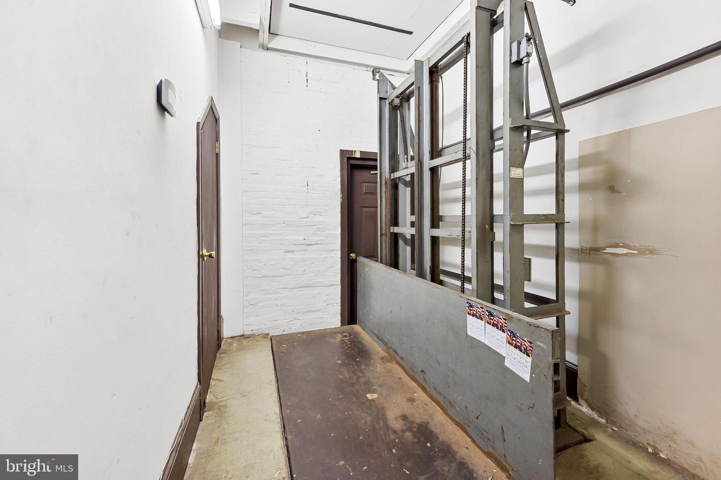1300 & 1302 Eutaw Pl Property Photo 55