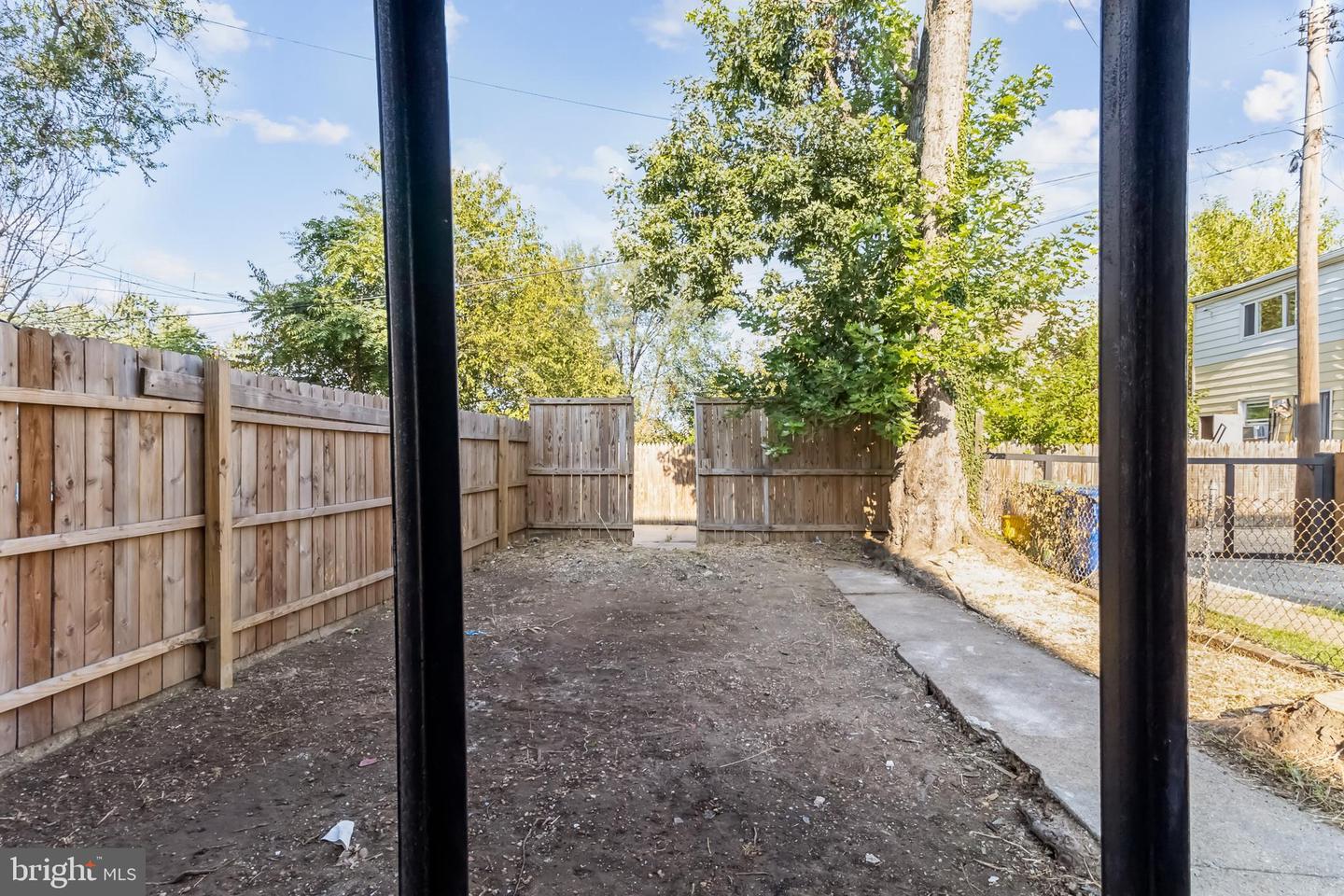 3808 3rd Property Photo 23