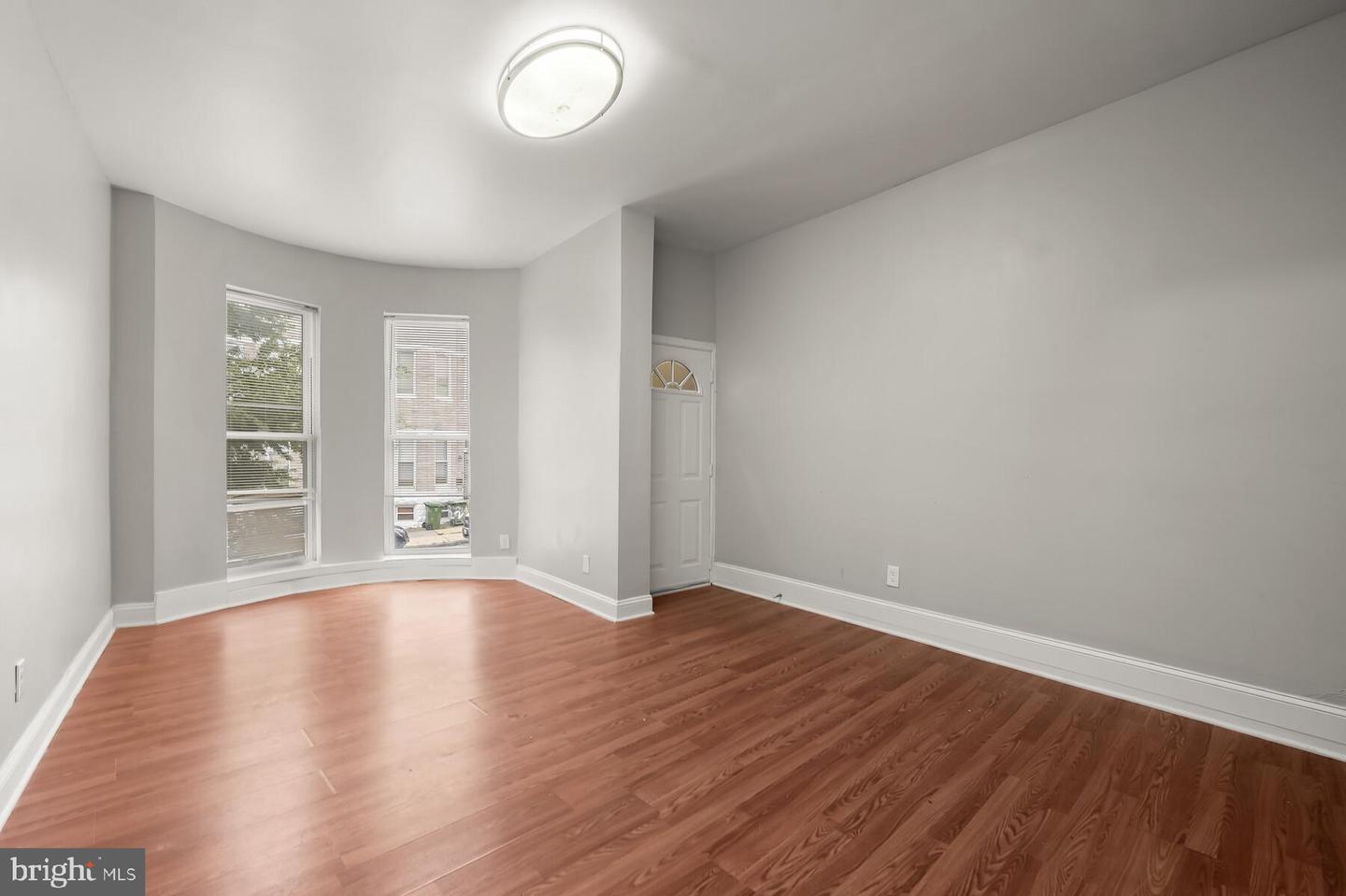 2333 Mcculloh St Property Photo 3