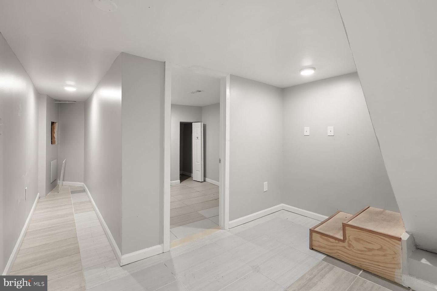 2333 Mcculloh St Property Photo 10