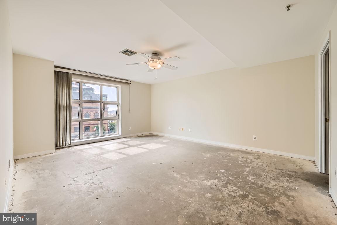 250 President St #212 Property Photo 33