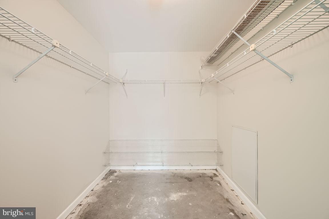 250 President St #212 Property Photo 36