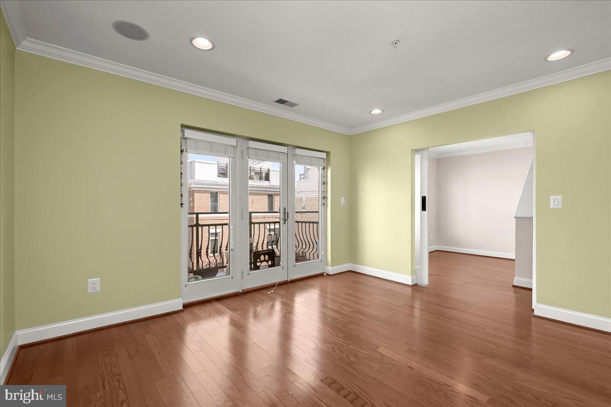 902 Valencia Ct #187 Property Photo 36