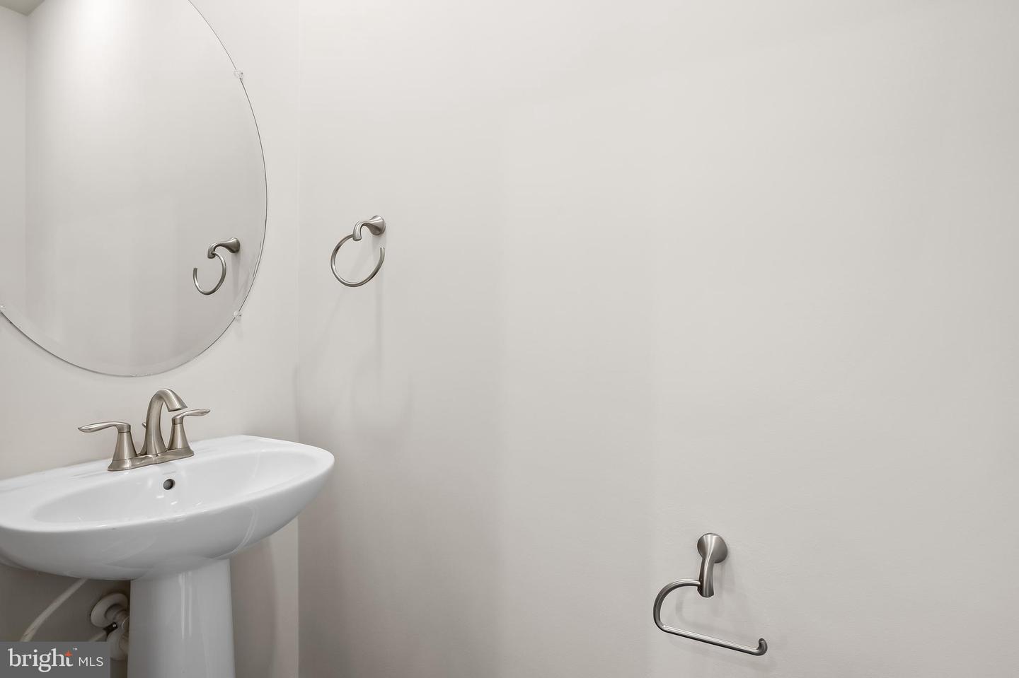 609 Mozart Way Property Photo 13