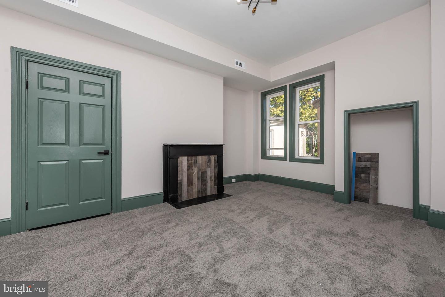 519 N Carrollton Ave Property Photo 19