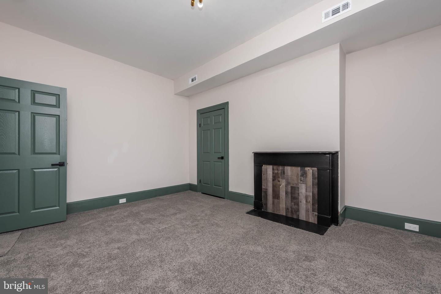 519 N Carrollton Ave Property Photo 20