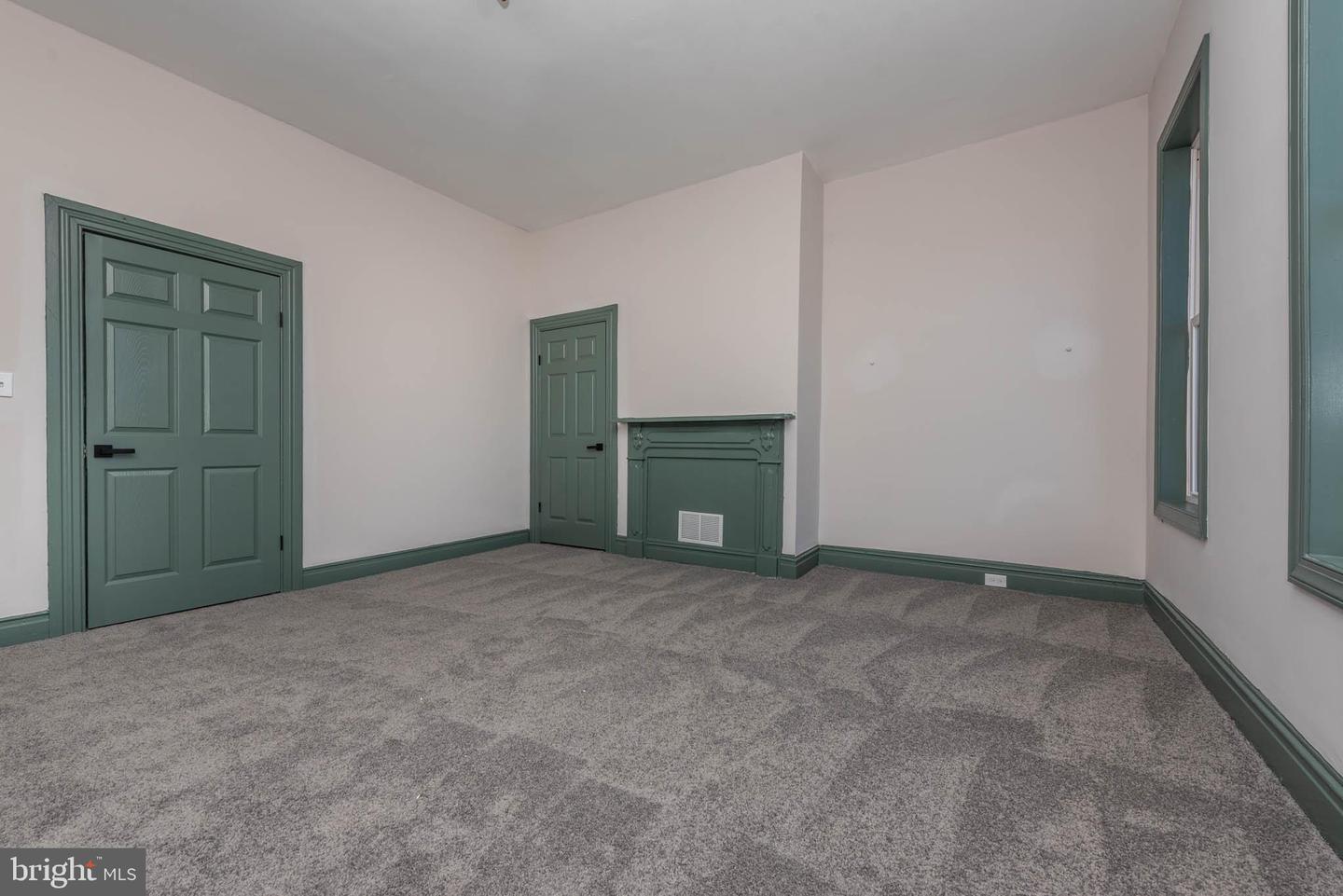 519 N Carrollton Ave Property Photo 25