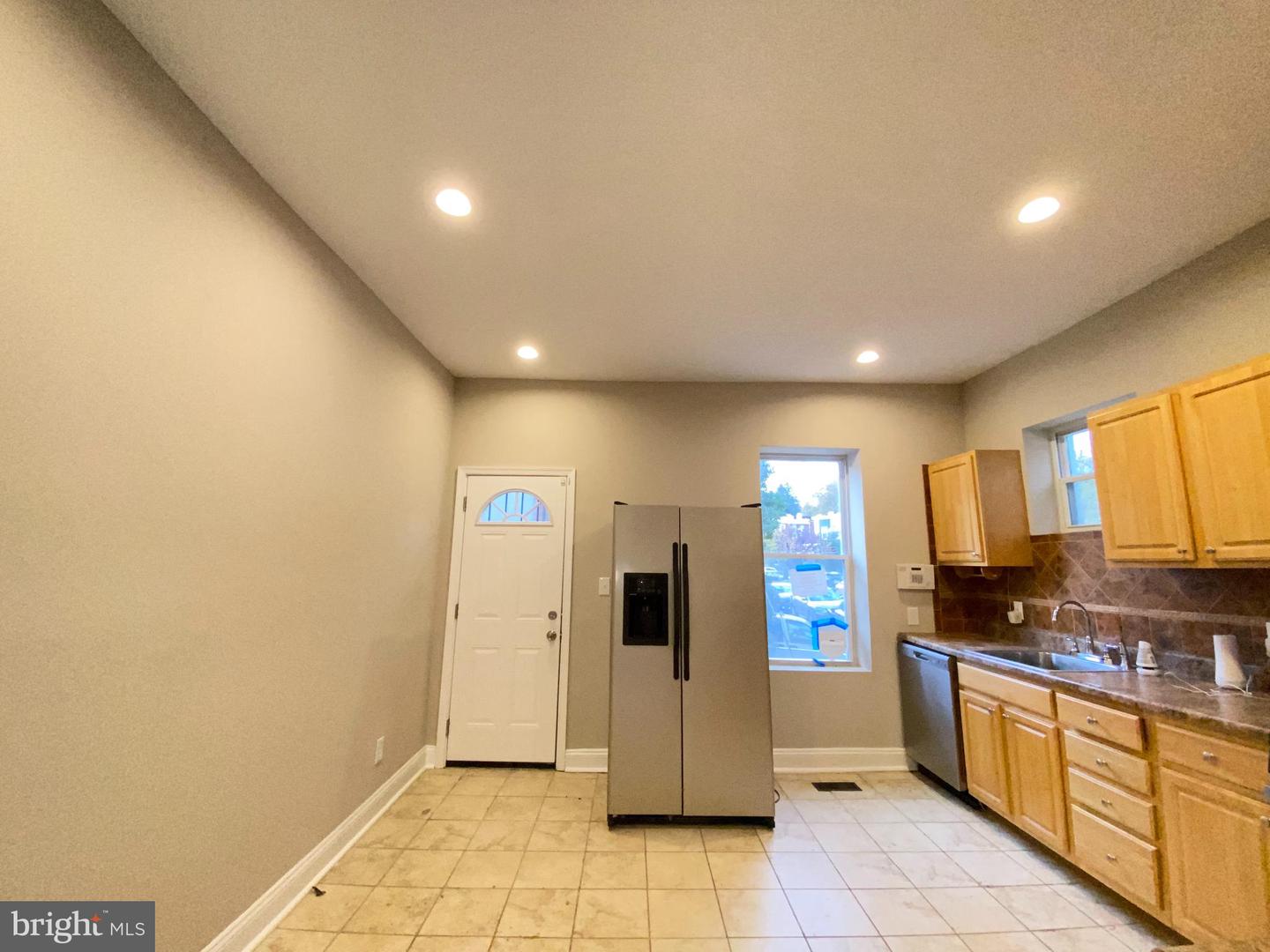 2118 N Rosedale St Property Photo 14