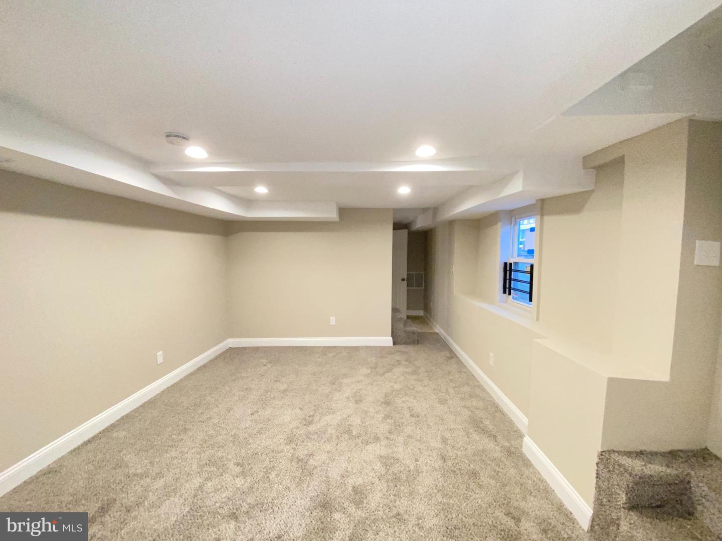 2118 N Rosedale St Property Photo 32