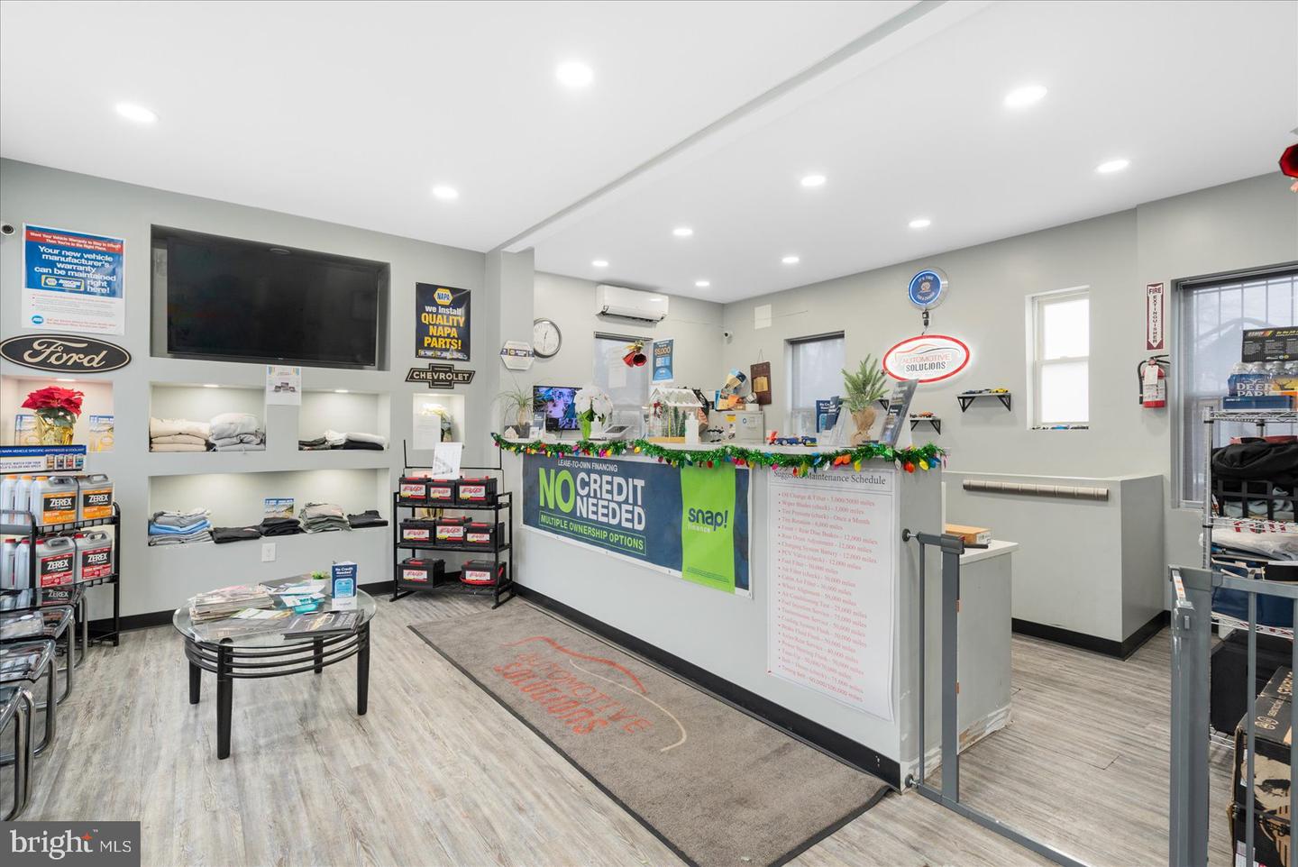 6025 Belair Road Property Photo 19