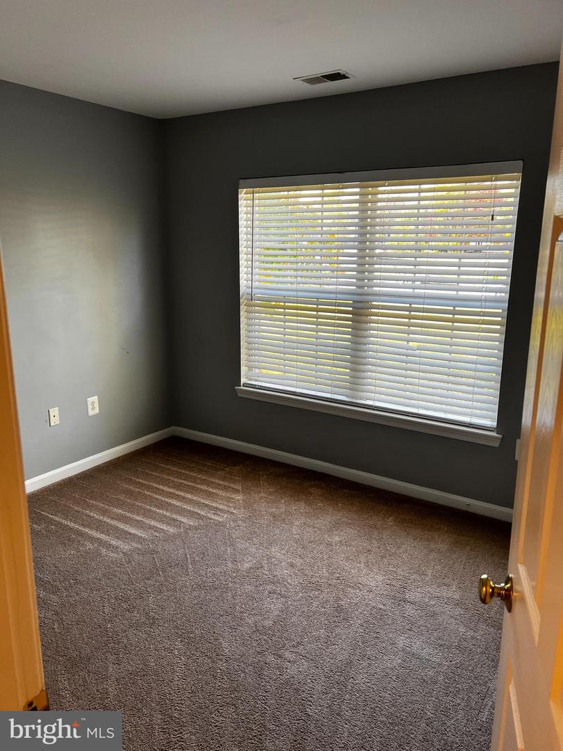 1002 Whatcoat St Property Photo 10