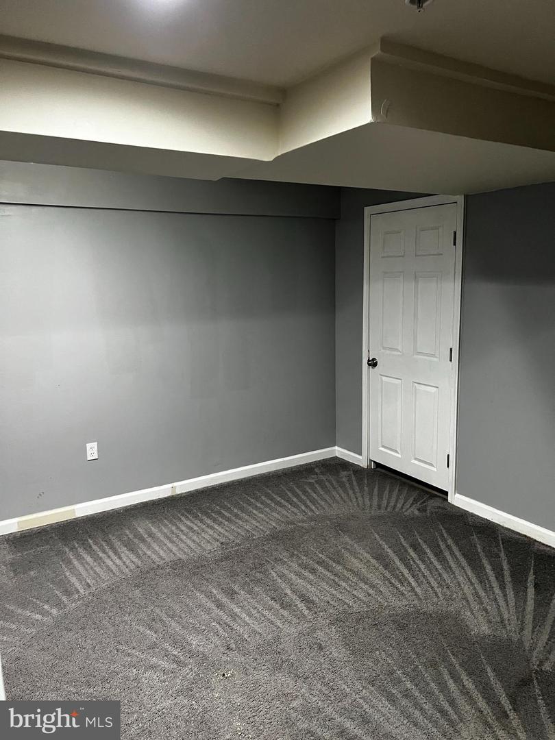 1002 Whatcoat St Property Photo 15