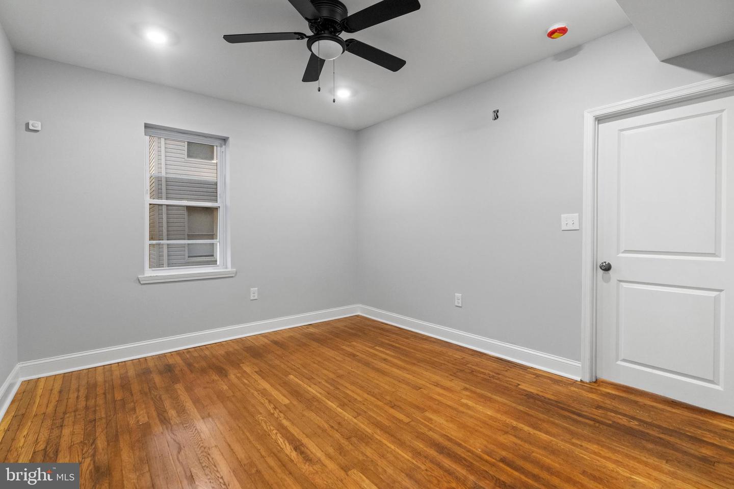 2519 Liberty Heights Ave Property Photo 4