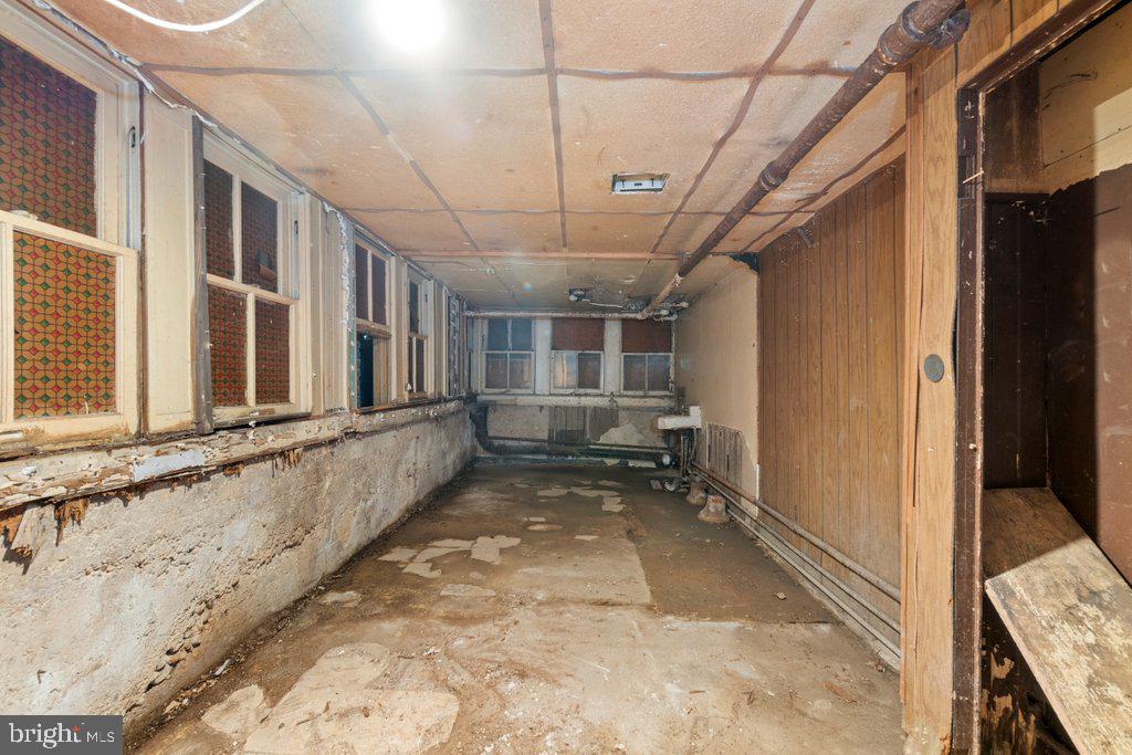 503 Radnor Ave Property Photo 40