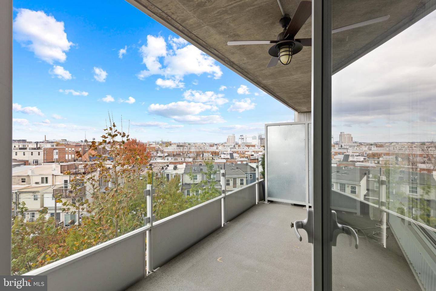 1200 Steuart St #425 Property Photo 34