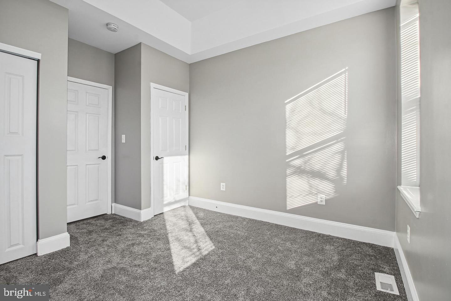 1806 E Lafayette Ave Property Photo 9