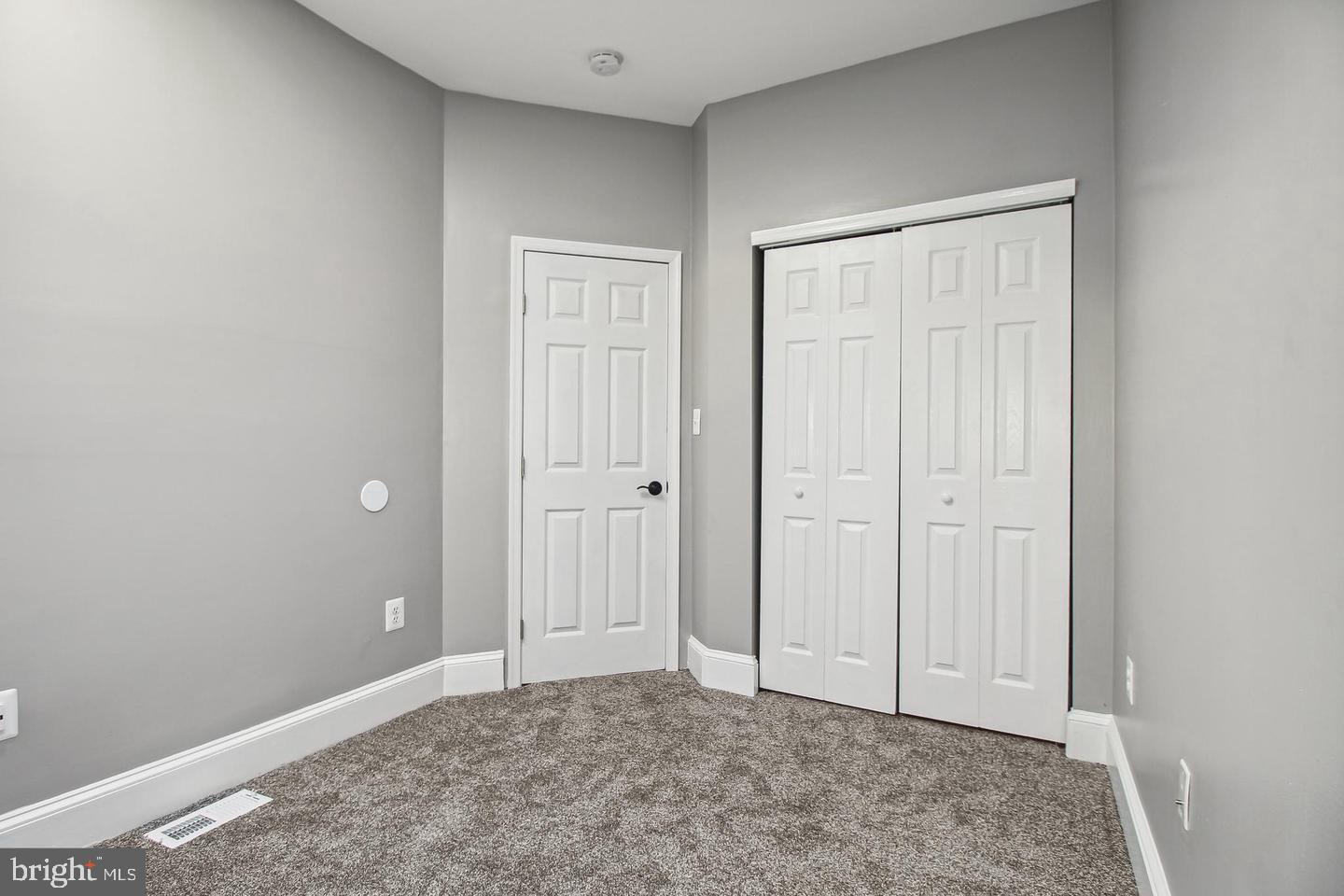 1806 E Lafayette Ave Property Photo 11