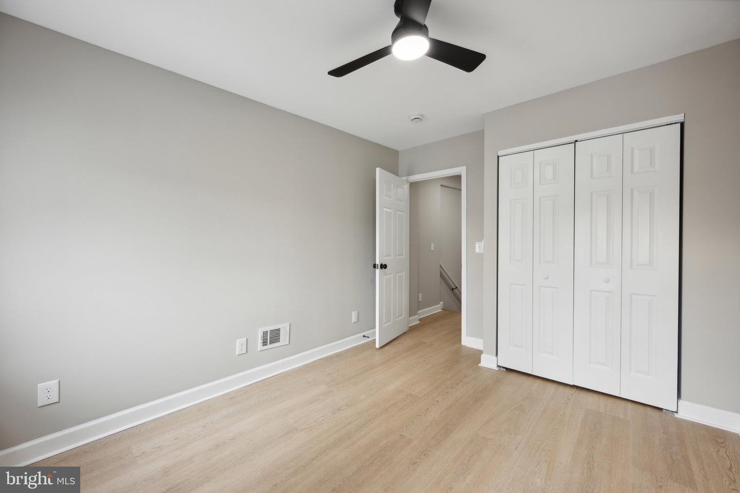 1155 Washington Blvd Property Photo 15