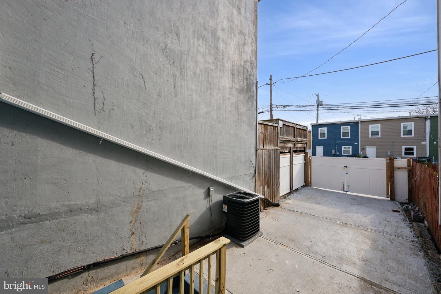 1155 Washington Blvd Property Photo 26