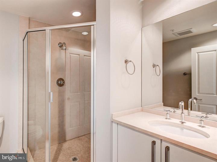 801 Key Hwy #323 Property Photo 21
