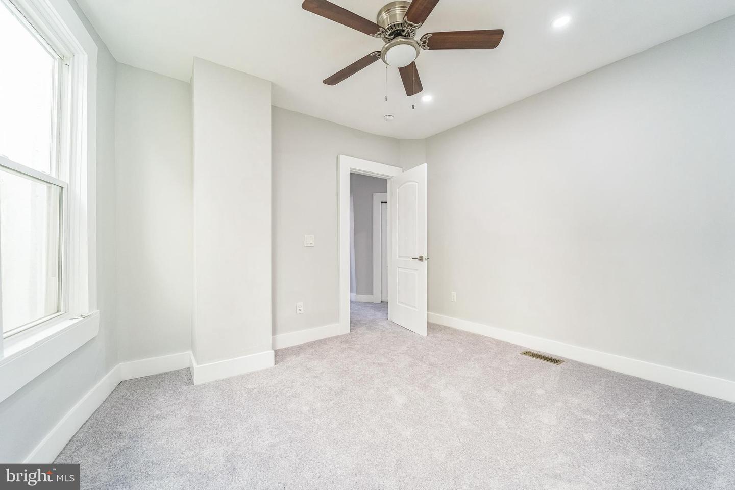 829 Chauncey Ave Property Photo 19