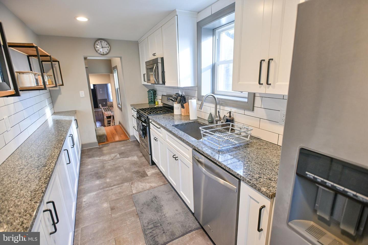 26 S Washington St Property Photo 1