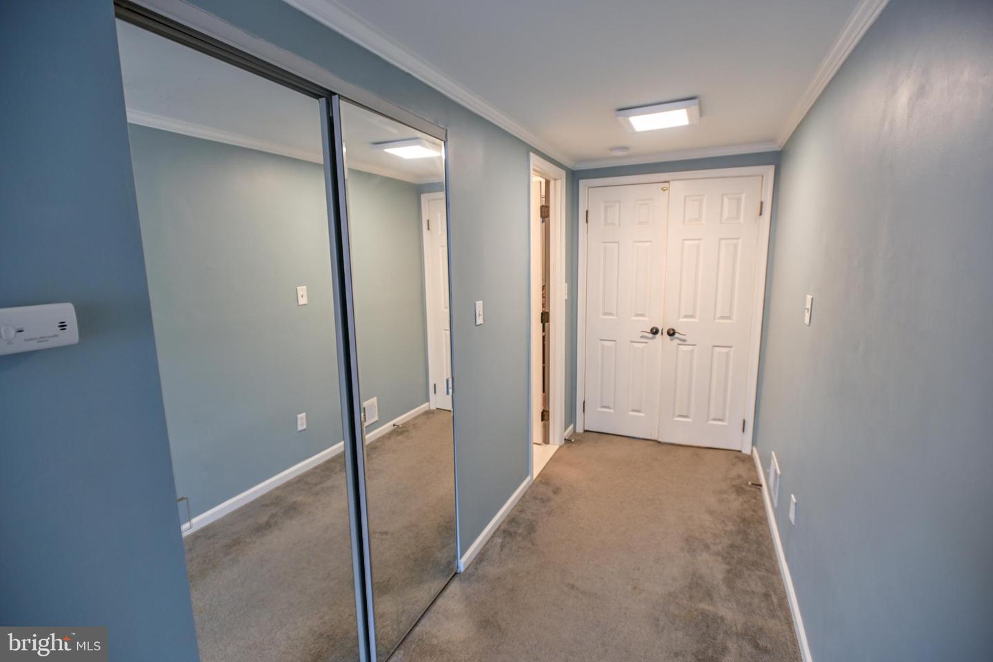 26 S Washington St Property Photo 16