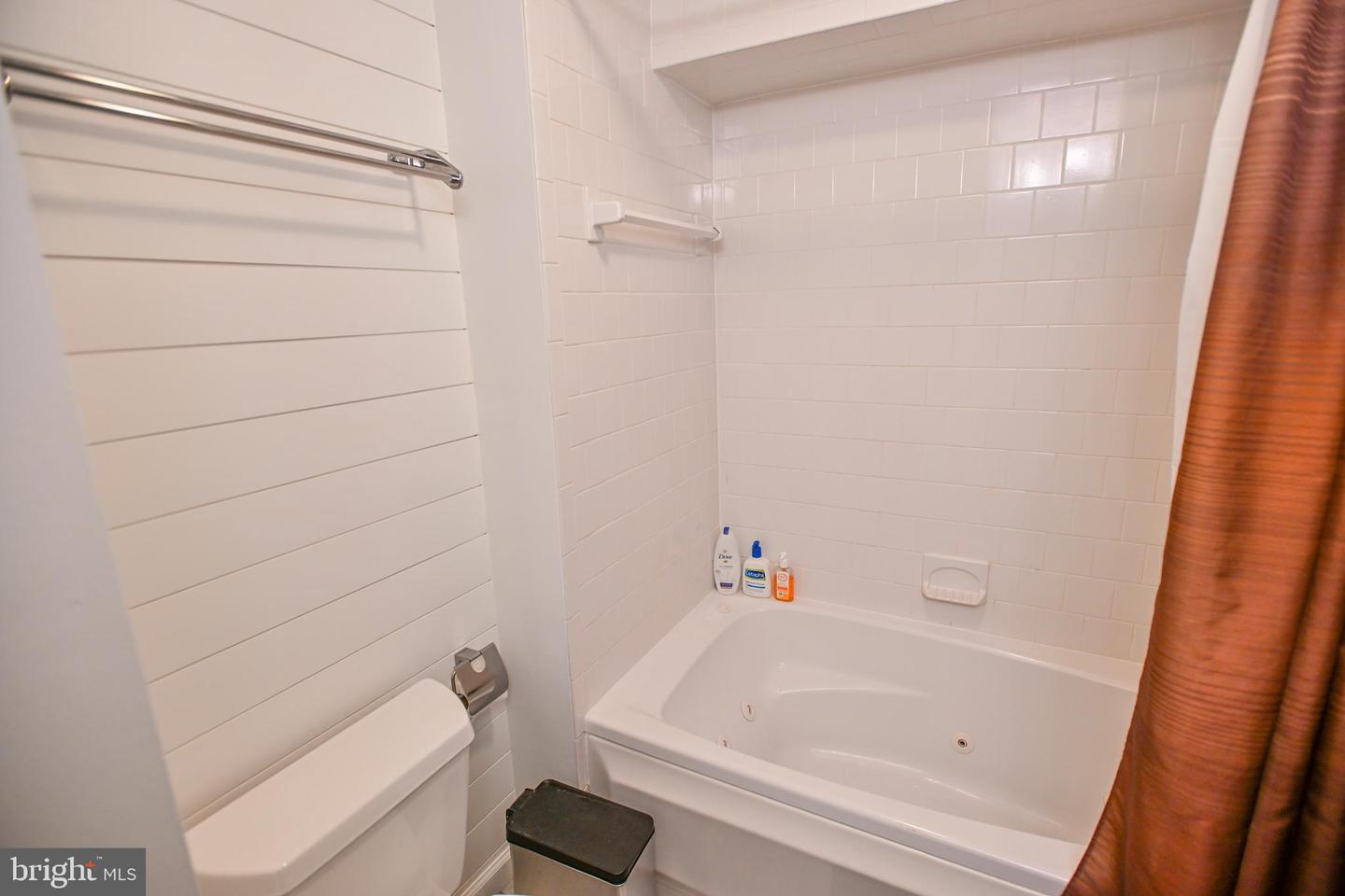 26 S Washington St Property Photo 22