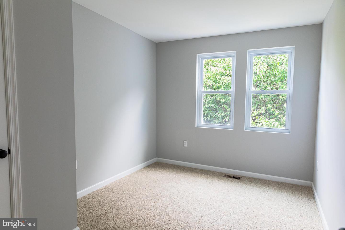 3021 Oakford Ave Property Photo 26