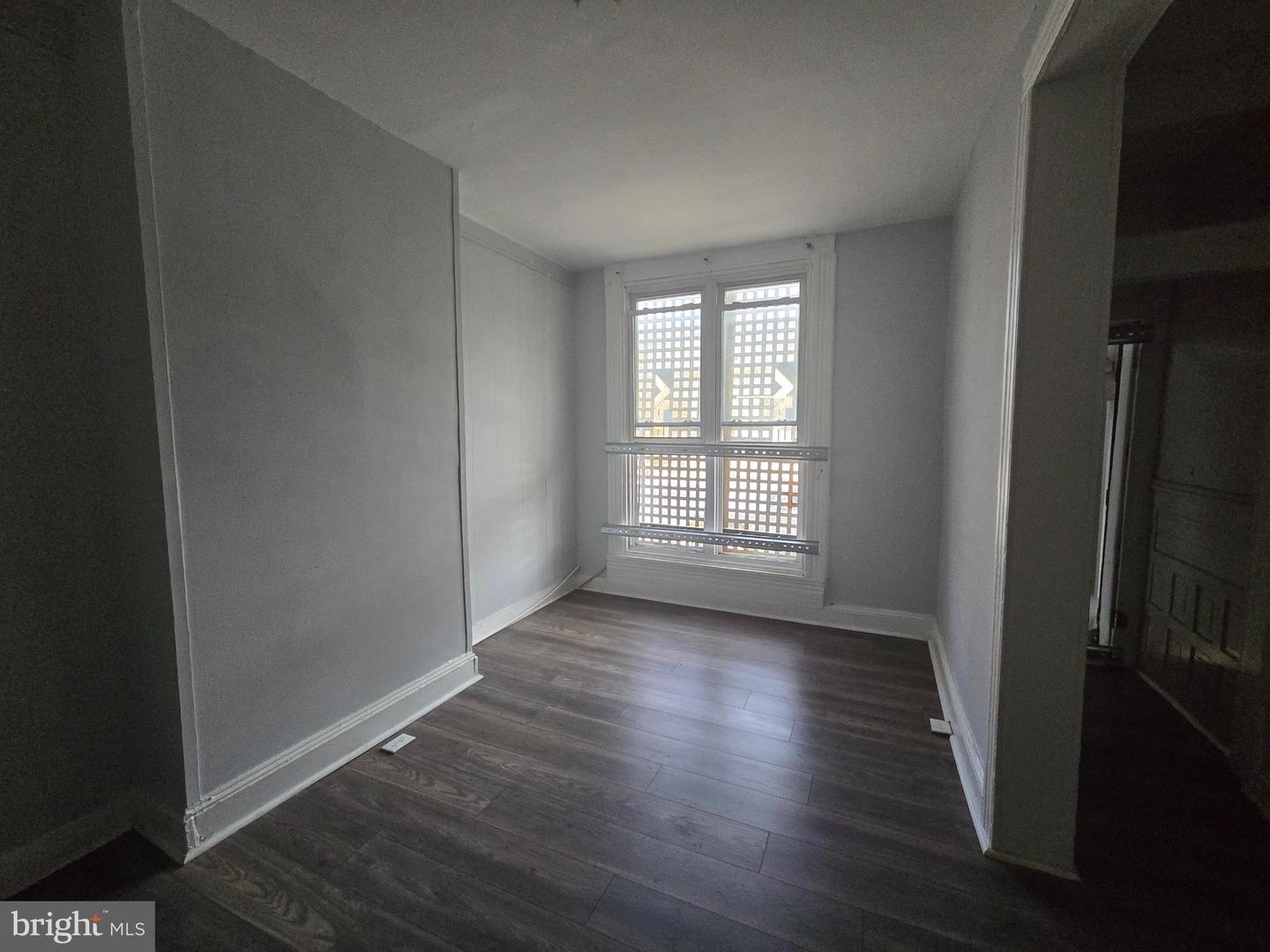 1628 N Washington St Property Photo 4