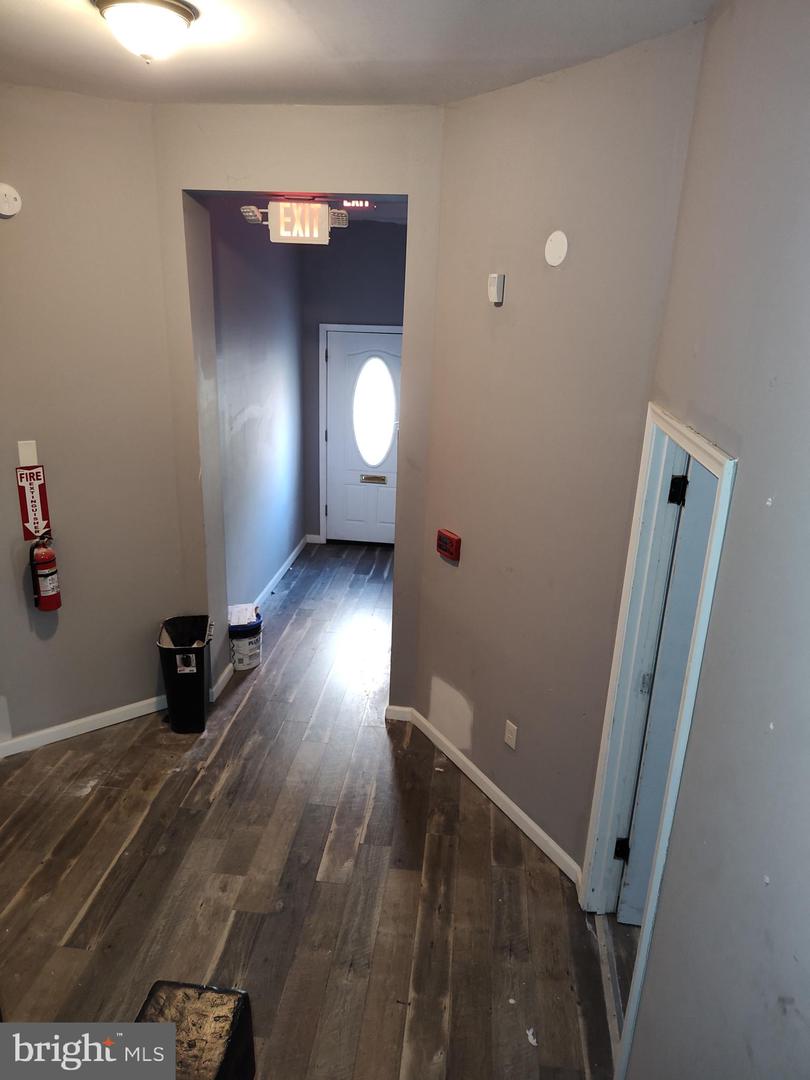 339 Bloom St Property Photo 5