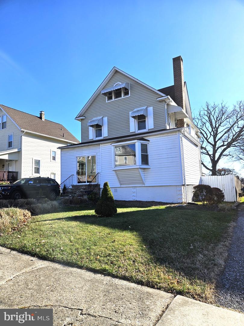 4507 Mainfield Ave Property Photo 1