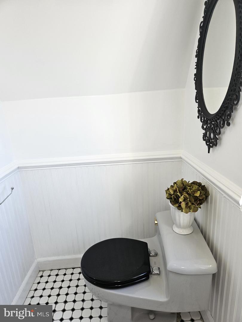 4507 Mainfield Ave Property Photo 25